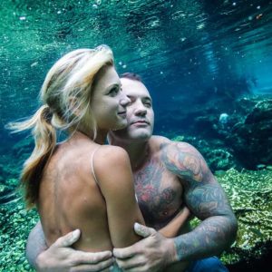 underwater trash the dress session in cenotes mayan riviera