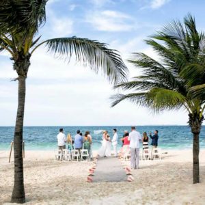 wedding ceremony photography in hotel beloved playa mujeres