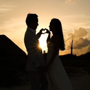 wedding photography in hotel beloved playa mujeres season photo studio